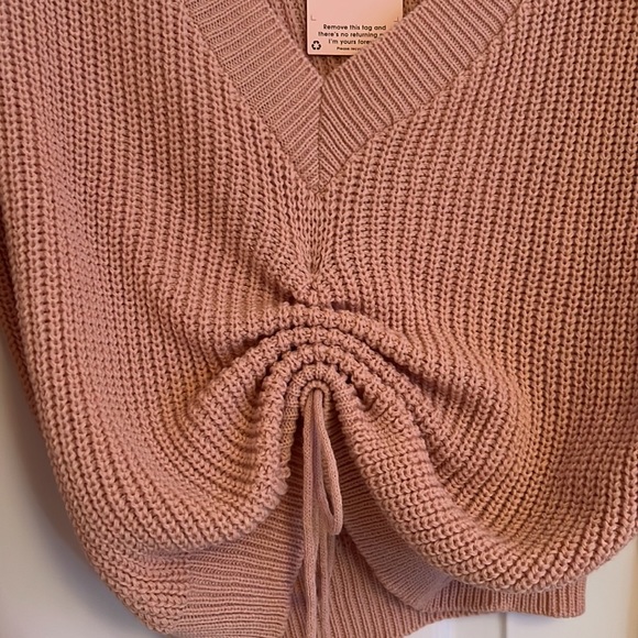 Missguided Ruched Sweater - Picture 3 of 5
